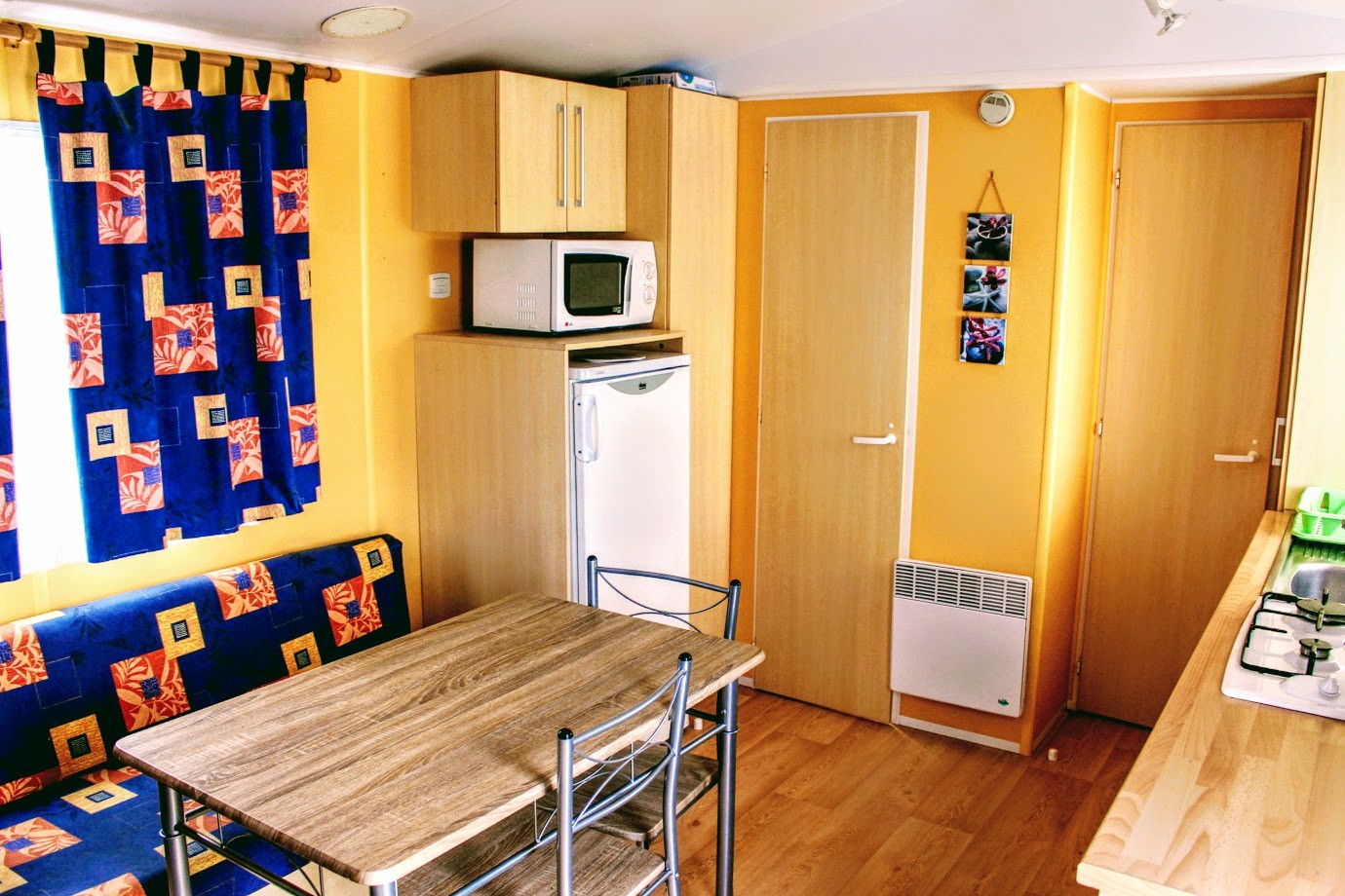 Mobile-Home (maximum 4 personnes) 2 Chambres – Image 4